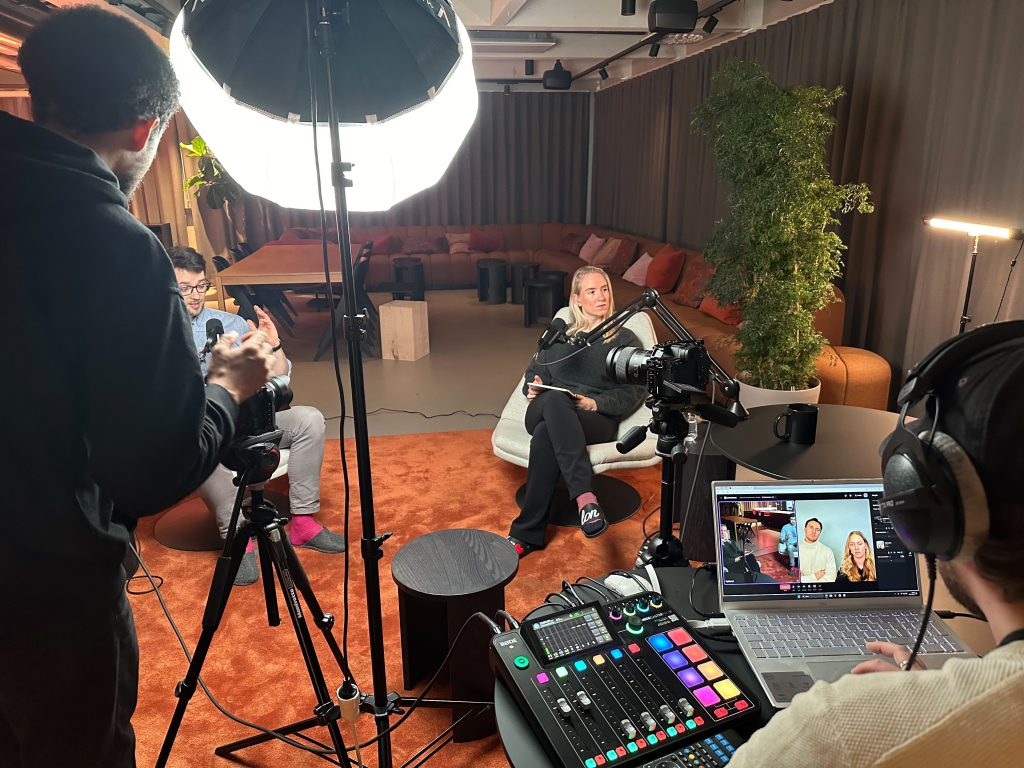 A glimpse behind the scenes of the Cloudscapes podcast.